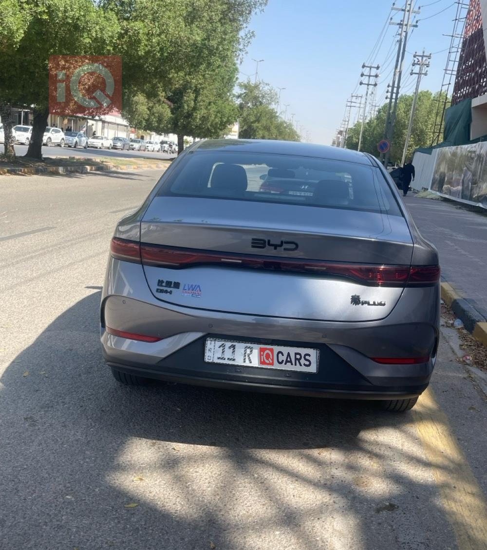 بي واي دي Qin Plus